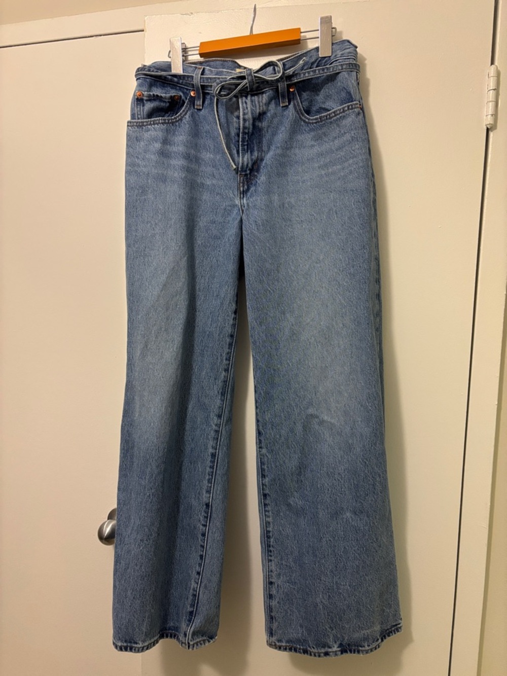 Levi’s XL Straight Jeans -Light Wash Blue